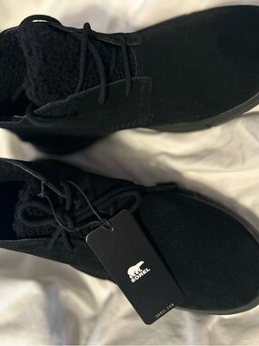 NWOT Women’s Sorel waterproof  boots